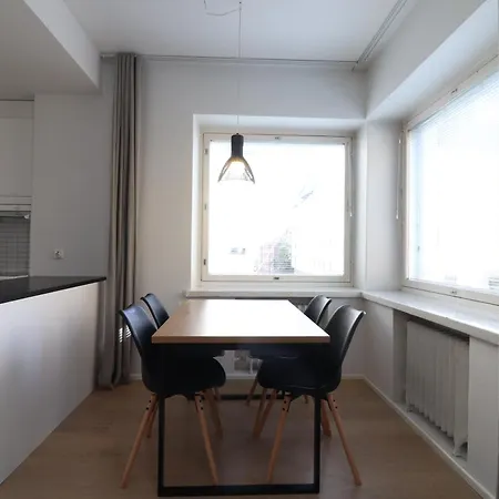Forenom Serviced Kristianinkatu Apartamento